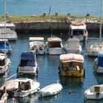 Рулетка в казино морского лайнера с видом на океан